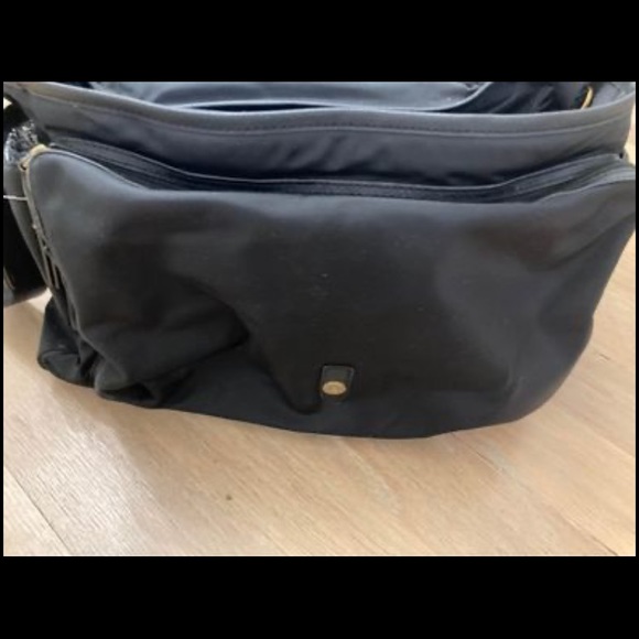 Tory Burch diaper bag/ laptop bag - Picture 3 of 5